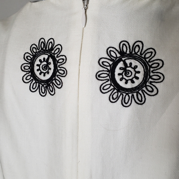 Talbots Embroidered Sleeveless Sheath Dress Size 8 Petite - Picture 7 of 9